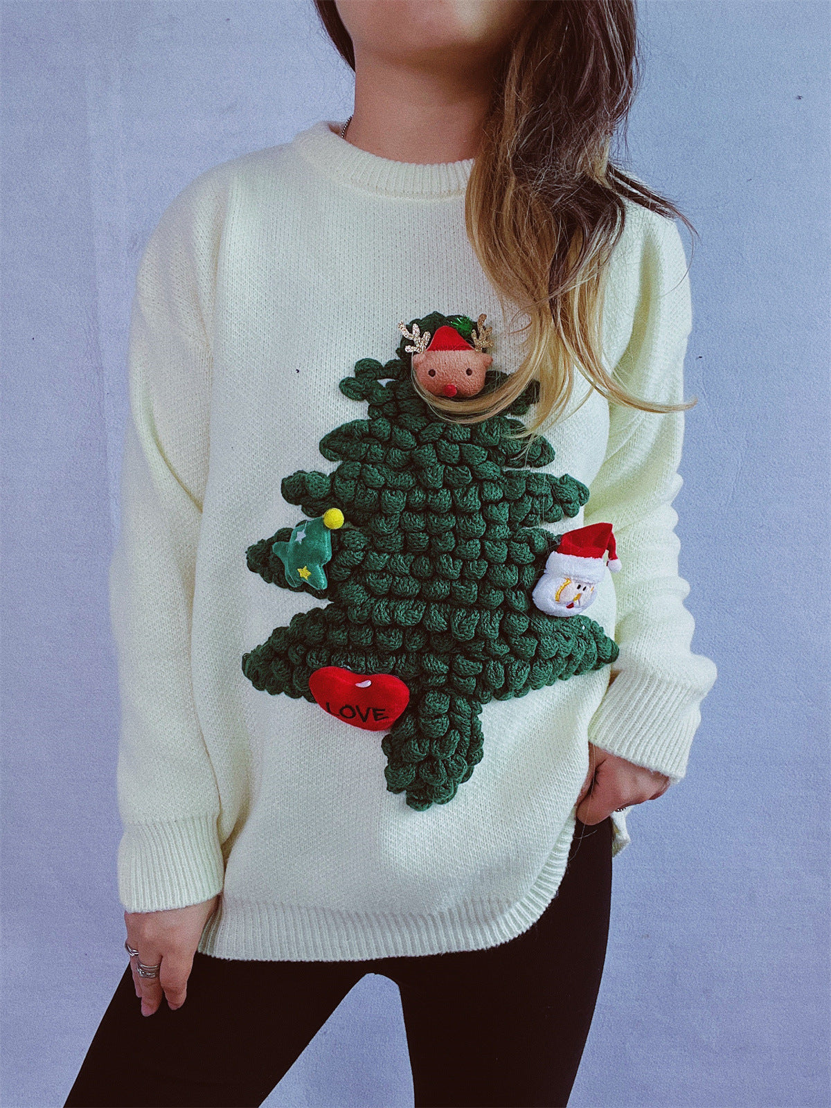 Dames Christmas sweater with festive 3D motif and soft knit Chic und Stil