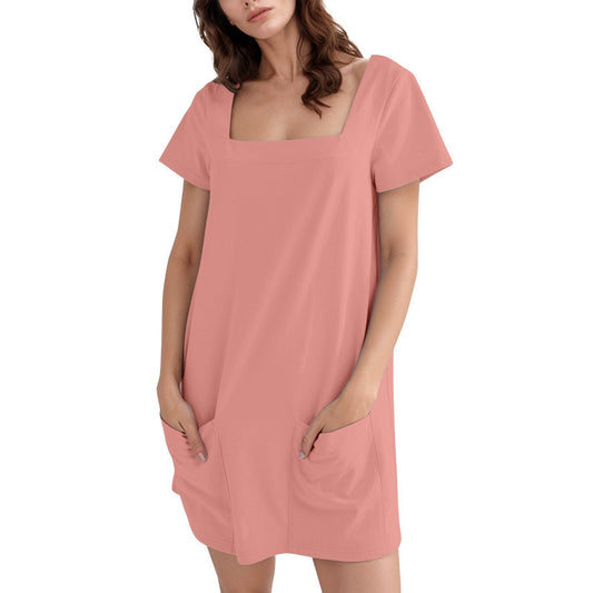 Robe de loisirs pour femmes avec décolleté carré et poches pratiques Chic und Stil