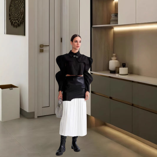 Femmes Élégante combinaison d'un fin pull en tricot et d'une chic jupe en cuir Chic und Stil