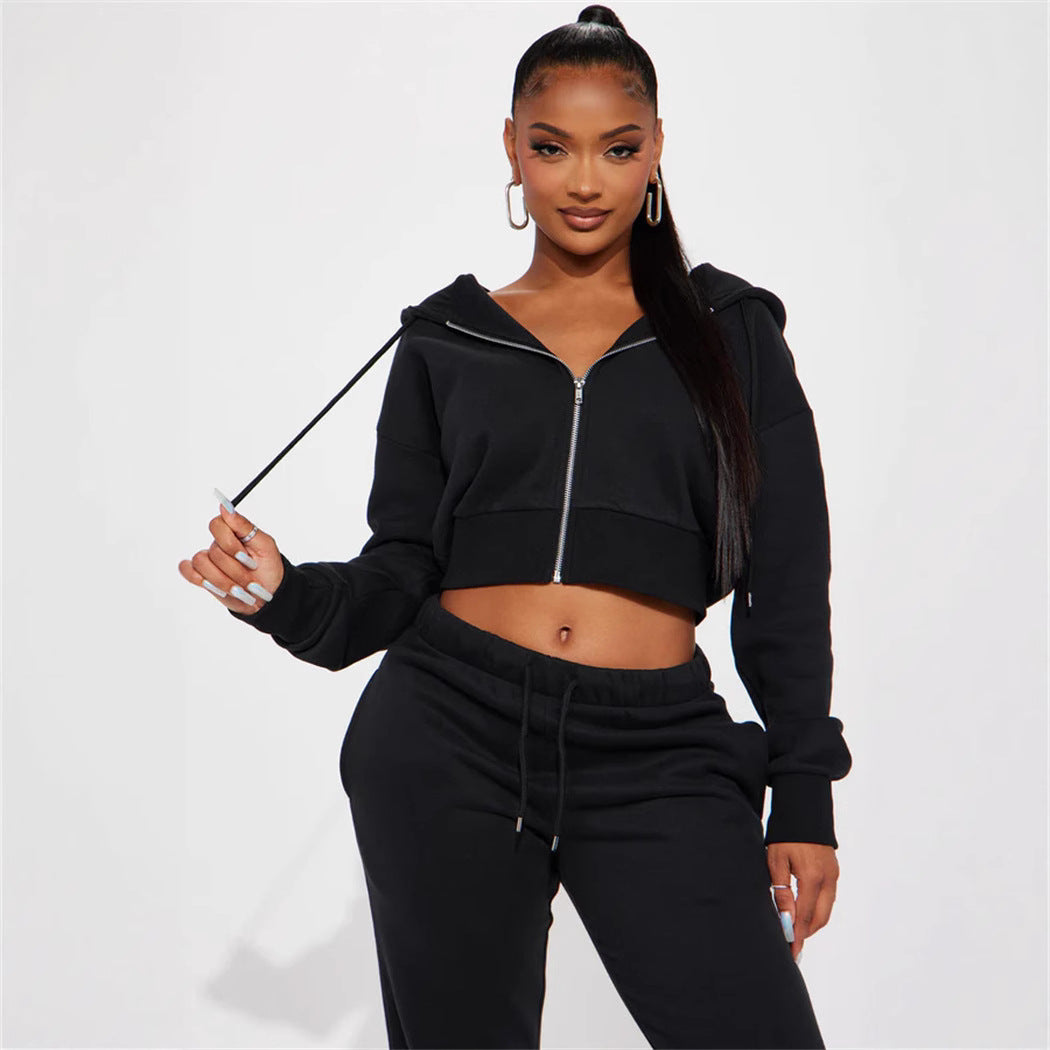 Relaxed hoodie set for women with wide pants Chic und Stil