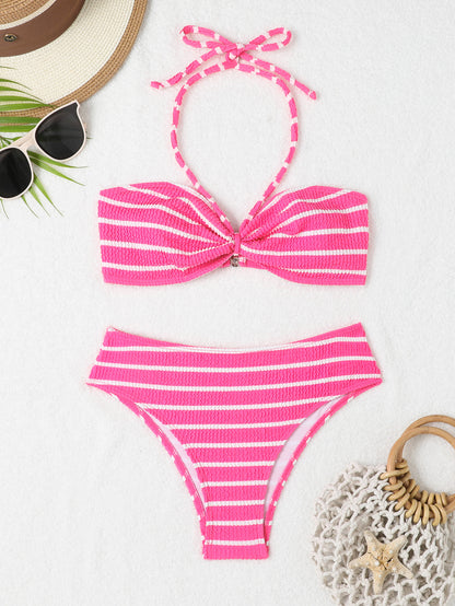 High-waisted bikini set for women with a refined bandeau top and an elegant bow detail Chic und Stil