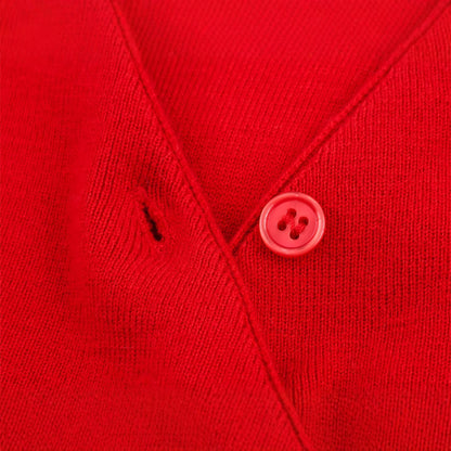 Pull en tricot court pour femmes avec détail de bouton et décolleté en V Chic und Stil