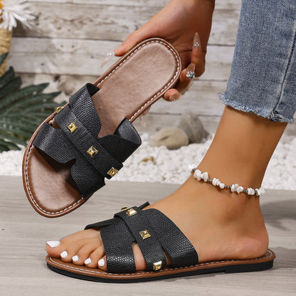 Sandales élégantes pour dames avec brides et accents en clous Chic und Stil