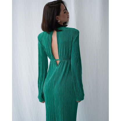 Femme Robe maxi élégante avec des plis structurés et des manches longues Chic und Stil