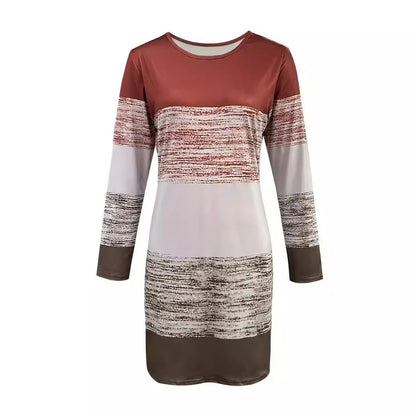 Robe de loisirs pour femmes avec motif rayé graphique et coupe décontractée Chic und Stil