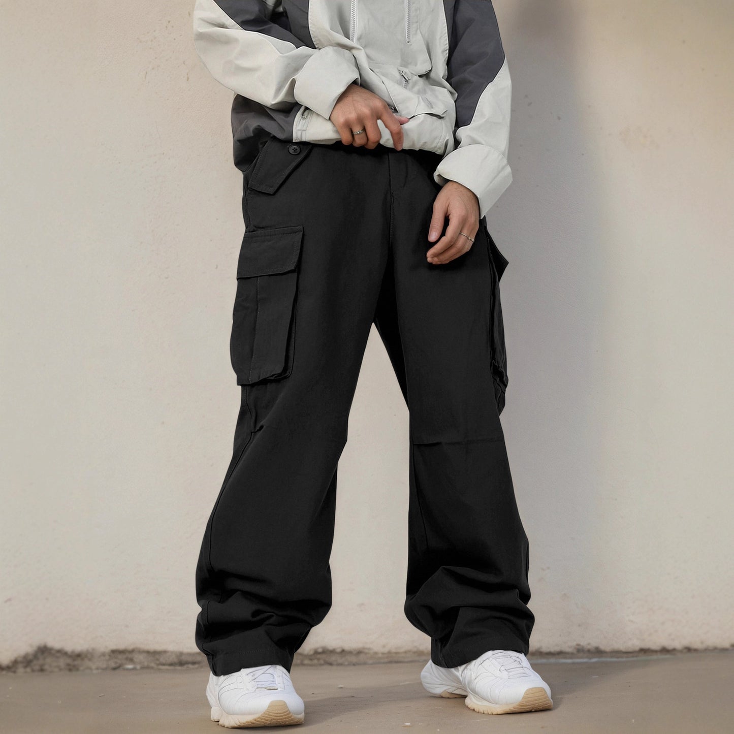Cargo pants for women in a casual urban Chic and Style
