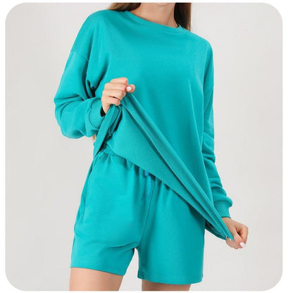 Dames ensemble décontracté de sweat-shirt et de shorts Chic und Stil