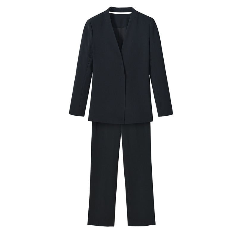 Chic and Style women's fitted blazer set and high-waisted pants