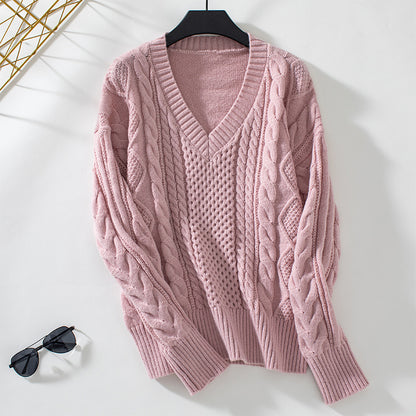 Pull en tricot féminin à décolleté en V profond et motif en torsades Chic und Stil