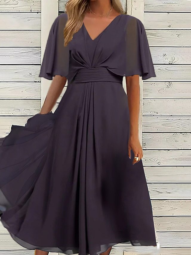 Robe maxi élégante pour femmes avec des manches fluides et un décolleté en V Chic und Stil