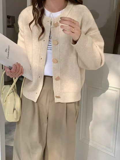 Dames Pull en tricot douillet avec de grands boutons et un design élégant Chic und Stil