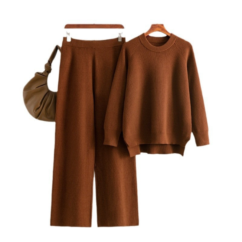 Casual knit lounge set for women with a loose top and comfortable pants Chic and Style