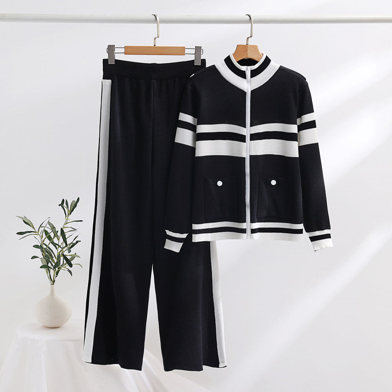 Chic and Style ladies' knitted sports jacket and pants set