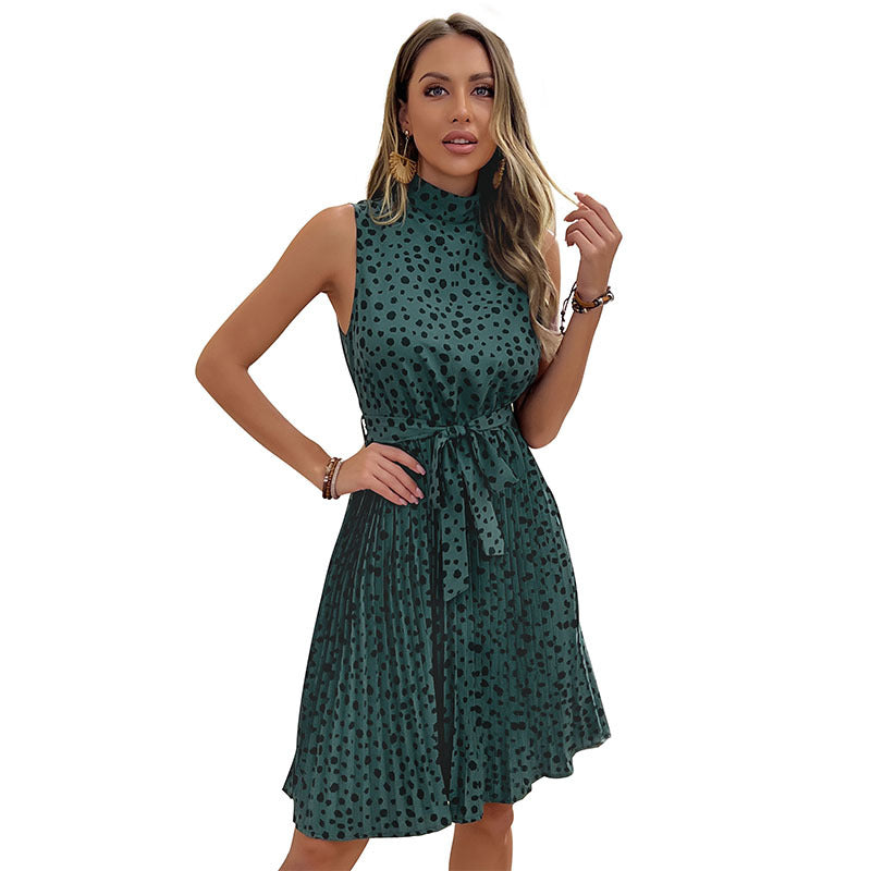 Robe A-ligne plissée sans manches pour femmes avec détail de nœud Chic und Stil
