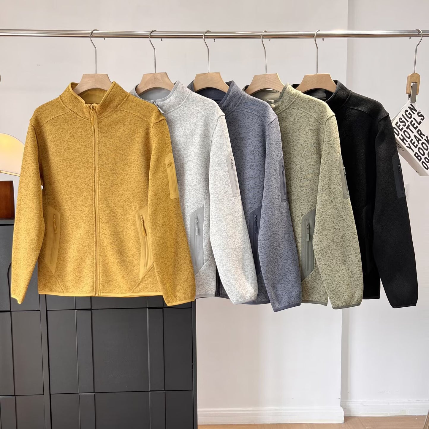 Veste fonctionnelle pour femmes avec propriétés respirantes et poches zippées pratiques Chic & Stil