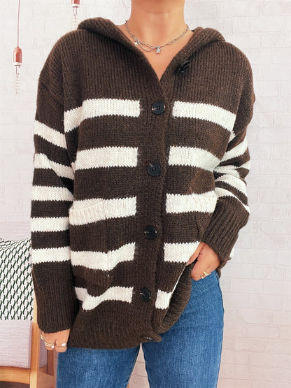 Dame oversized cardigan en tricot avec des rayures contrastantes et une capuche Chic und Stil