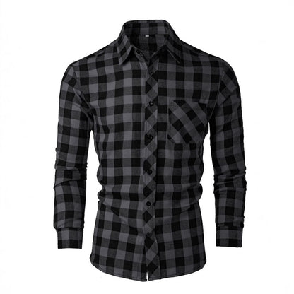 Chemise en flanelle pour hommes avec un motif à carreaux classique et une poche poitrine Chic und Stil