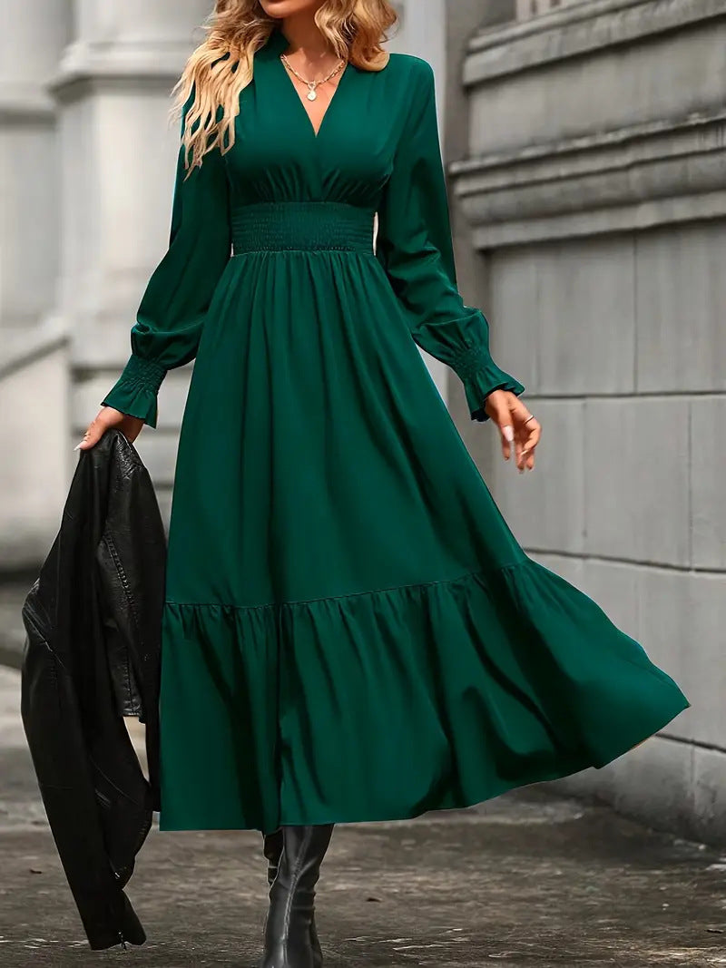 Robe maxi femme avec un élégant décolleté en V et des manches volumineuses Chic und Stil