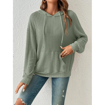 Pull à capuche décontracté pour femmes avec design côtelé Chic und Stil