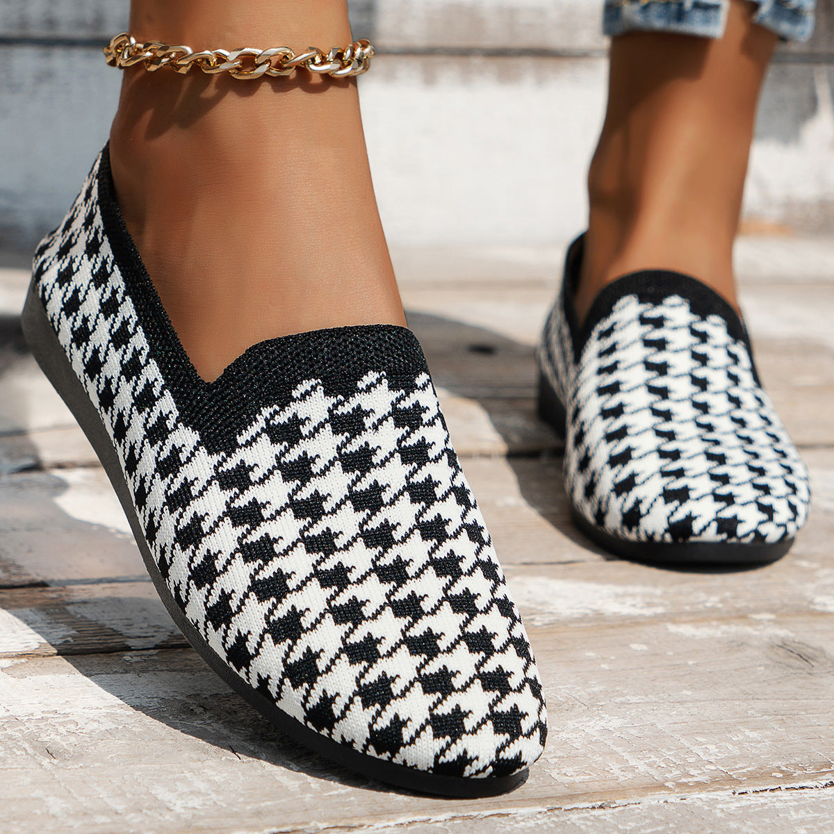 Baskets Slip-On pour femmes avec un motif pied-de-poule innovant et une semelle intérieure flexible Chic und Stil