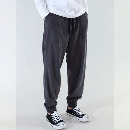 Comfortable casual pants for men with elastic waistband and relaxed fit Chic und Stil