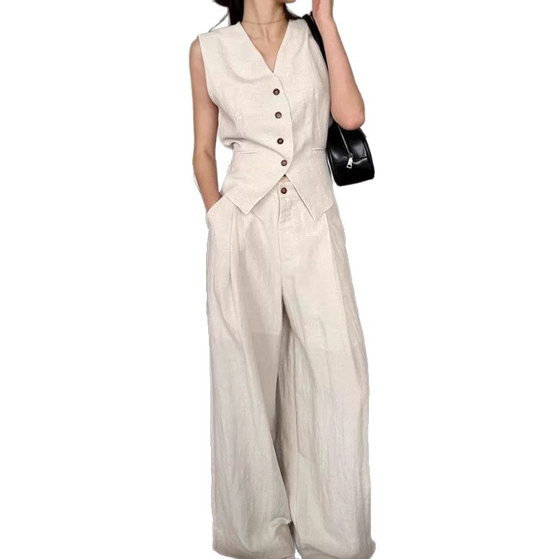 Tailored vest and wide pants set Chic und Stil