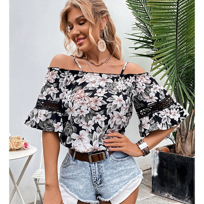 Chemisier féminin décolleté avec motifs floraux et accents en dentelle Chic und Stil