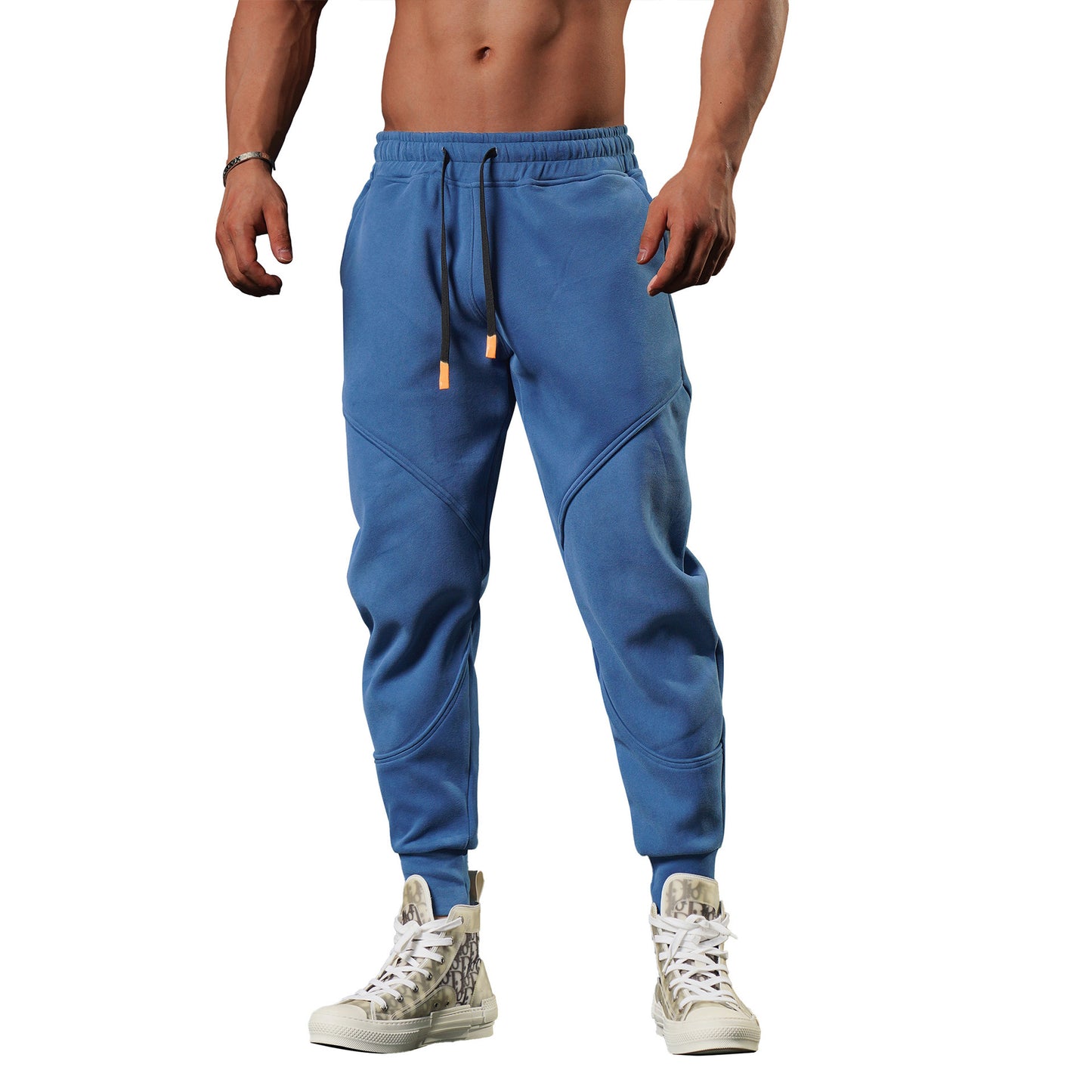 Men's sports pants with innovative fit Chic and Style