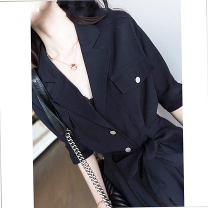 Combinaison utilitaire sur mesure pour femmes avec ceinture Chic und Stil
