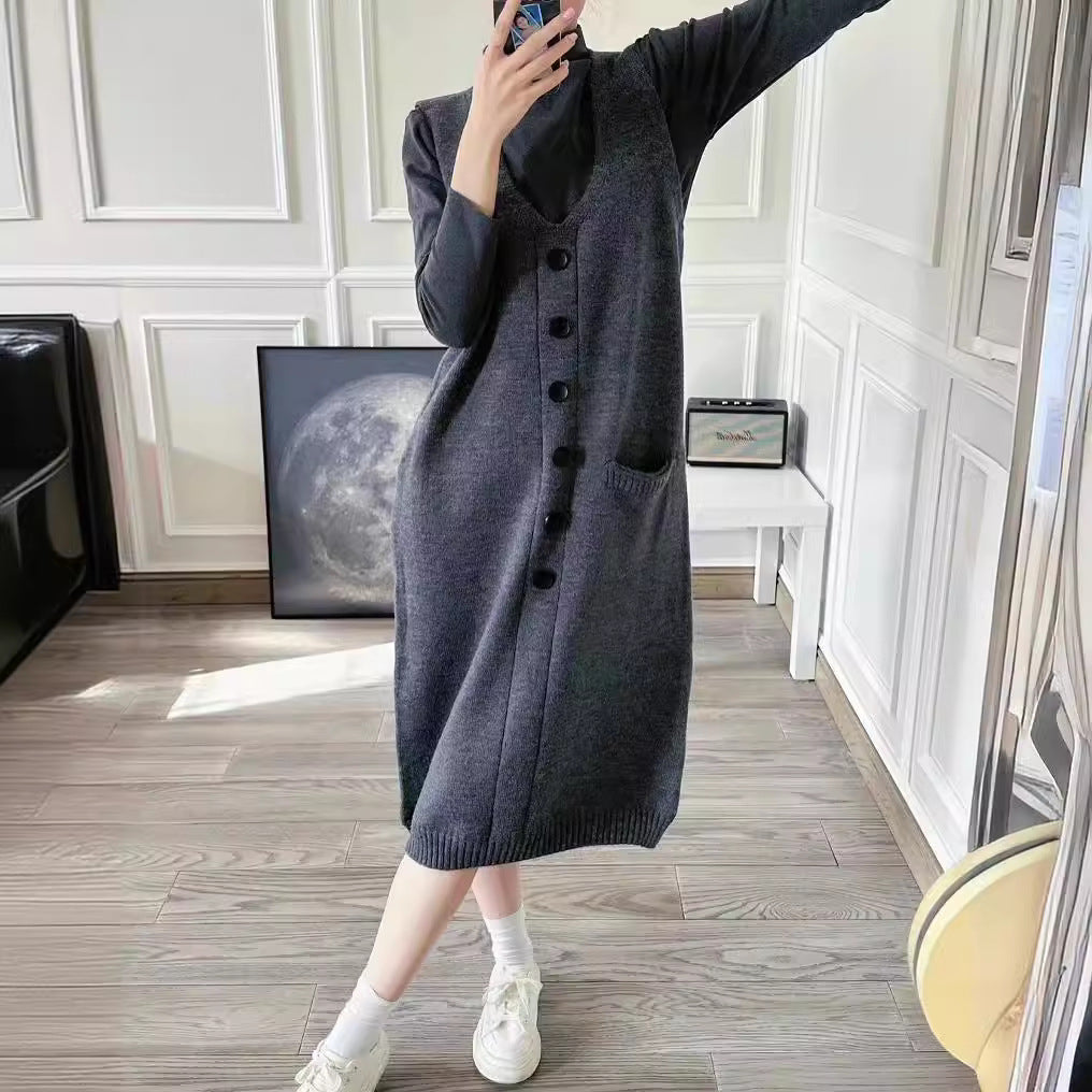 Robe en tricot durable pour femmes avec patte de boutonnage et poches Chic und Stil