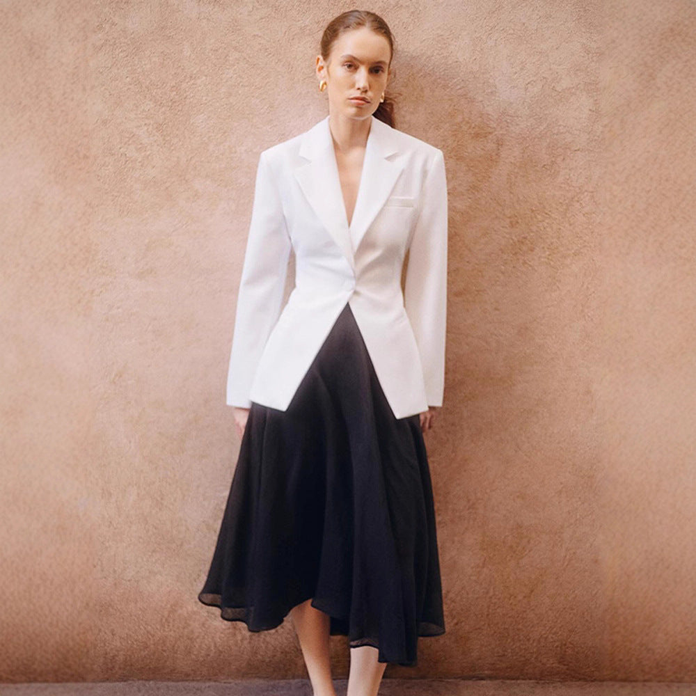 Dames Blazer élégant avec coupe cintrée Chic und Stil