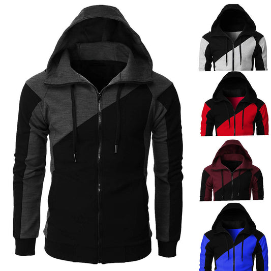 Veste à capuche sportive pour hommes avec des accents de couleur contrastants Chic und Stil