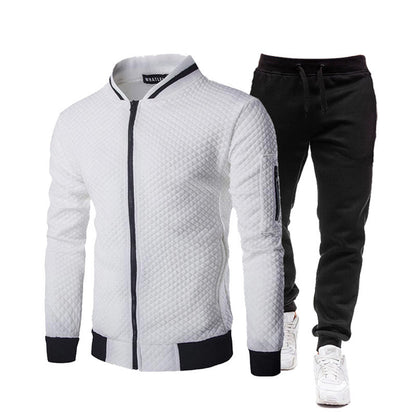 Stylish training jacket for men with high collar and chic sports pants