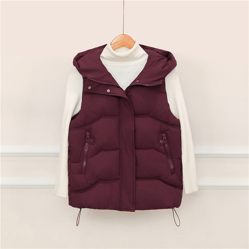 Dames Gilet matelassé à capuche avec poches zippées pratiques Chic und Stil
