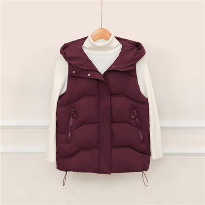 Dames Gilet matelassé à capuche avec poches zippées pratiques Chic und Stil