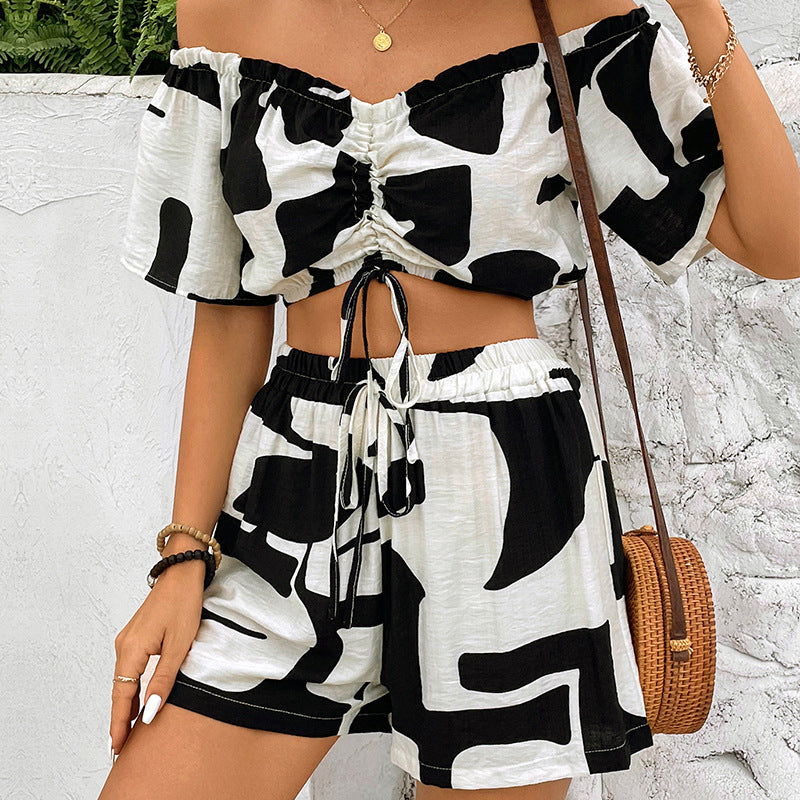 Femme Top court à épaules dénudées et ensemble de shorts assortis Chic und Stil
