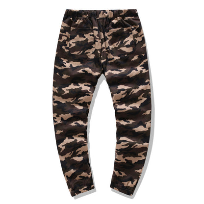 Men's cargo pants with modern camouflage design and elastic waistband Chic and Style