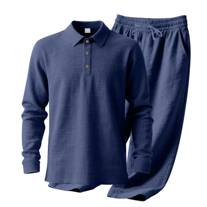 Casual polo for men with comfortable cotton jogger pants Chic und Stil