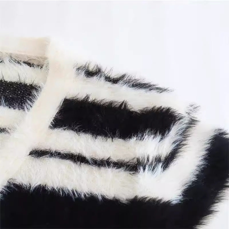 Dames Cardigan en tricot confortable avec un motif à rayures moderne et un matériau doux Chic und Stil