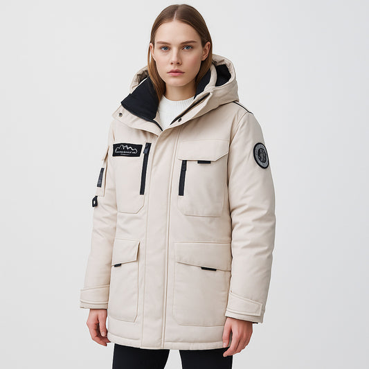 Dames d'hiver parka avec poches pratiques et système de capuchon réglable Chic und Stil