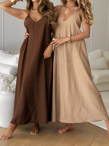 Robe maxi décontractée pour femmes avec décolleté en V profond et matériau doux Chic und Stil