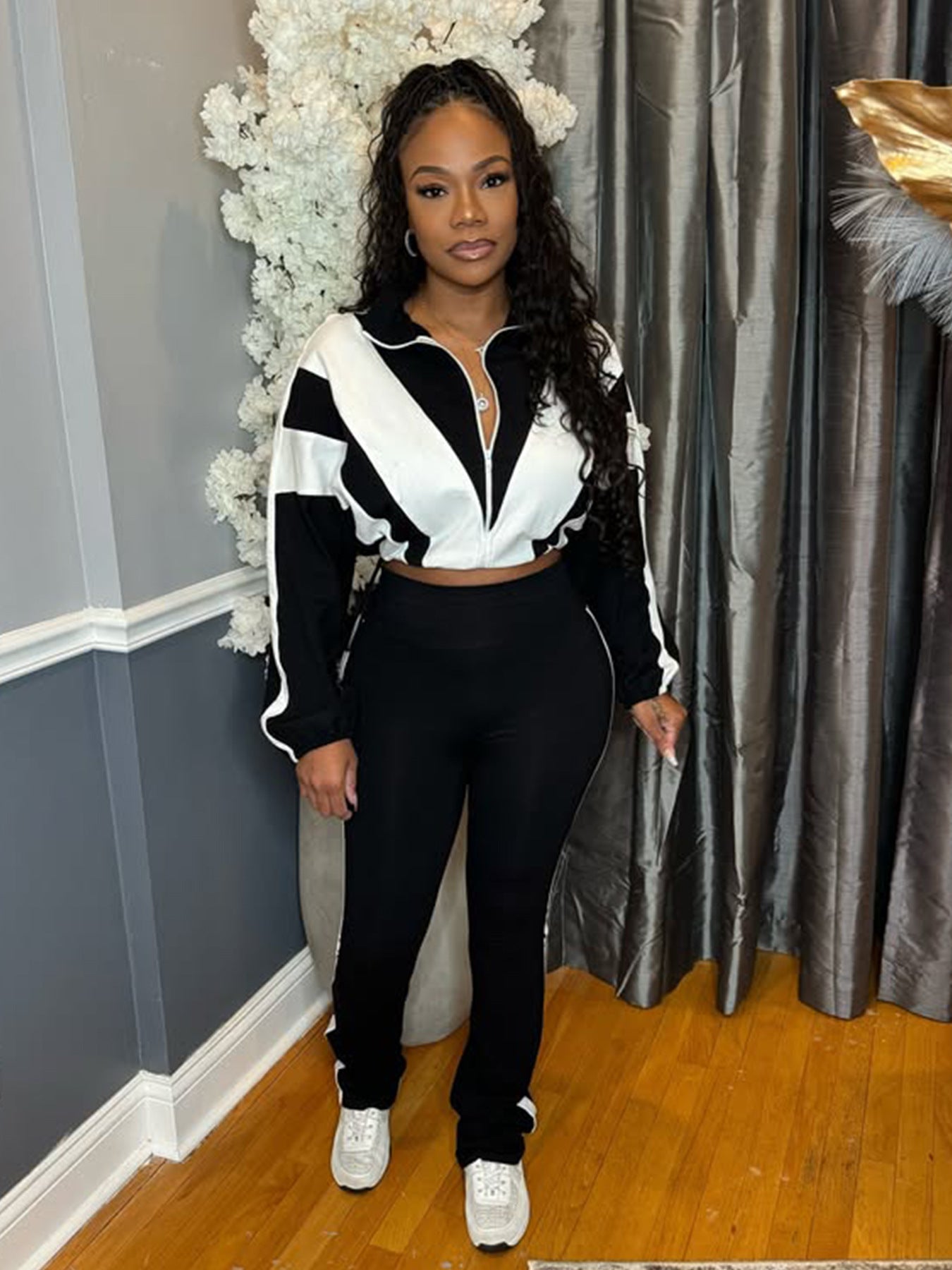 Dames Ensemble sportif deux pièces avec veste cropped et leggings ajustés Chic und Stil