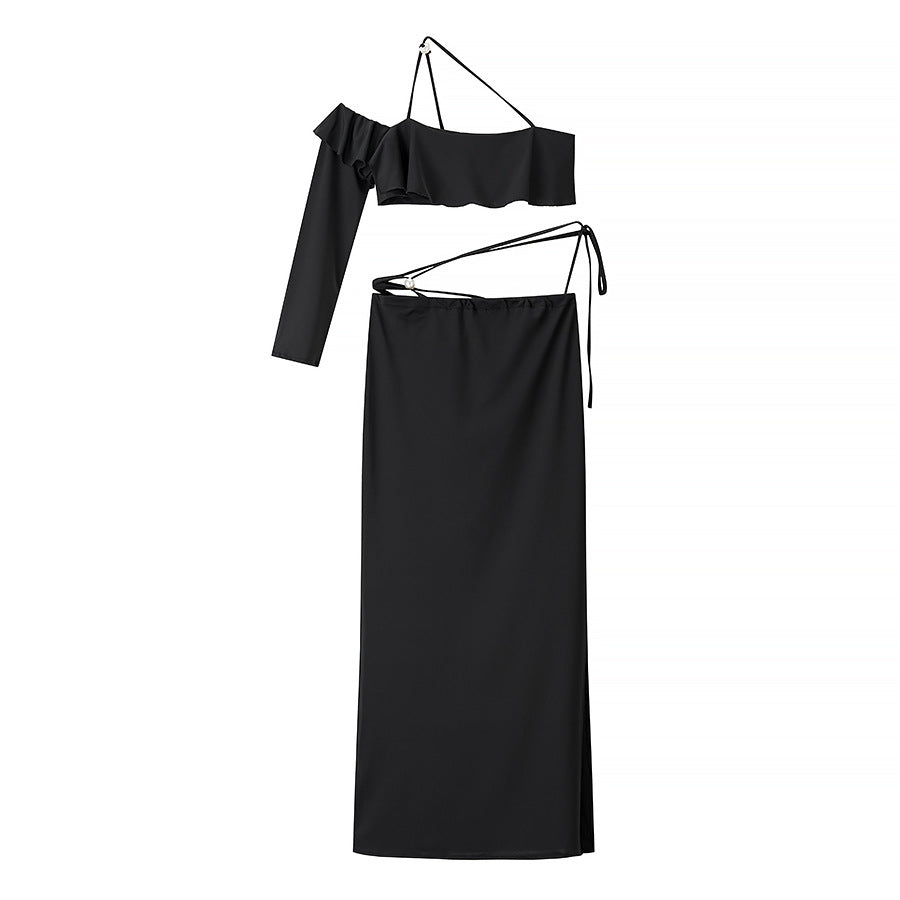 Robe de soirée pour dames avec coupe asymétrique et délicates détails en volant Chic und Stil