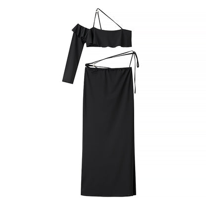 Robe de soirée pour dames avec coupe asymétrique et délicates détails en volant Chic und Stil