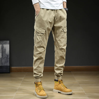 Chic and stylish urban cargo pants for men