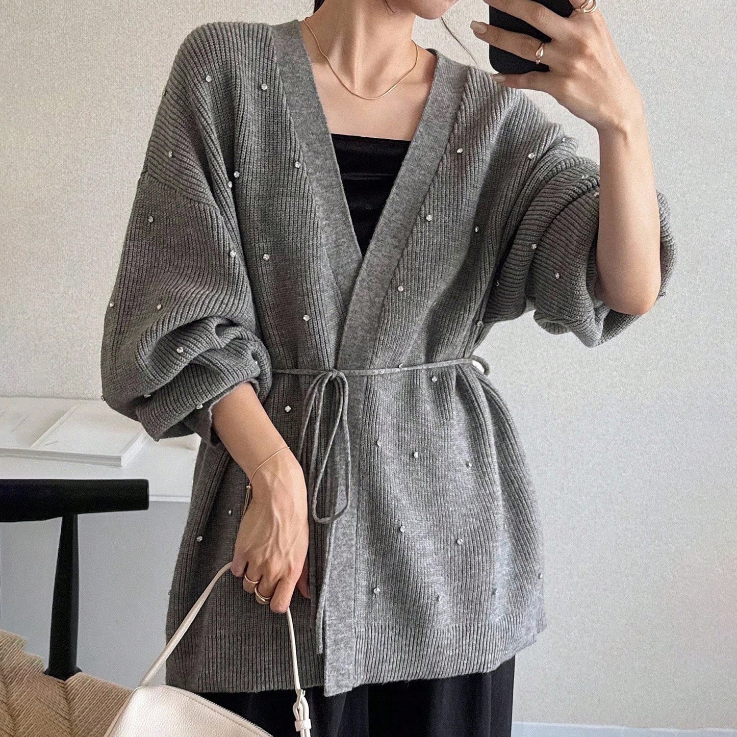 Dames Élégant Cardigan en Tricot avec Accent de Perles Chic und Stil