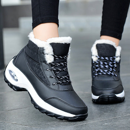 Bottes d'hiver pour femmes avec col en fausse fourrure à la mode et semelle antidérapante Chic und Stil