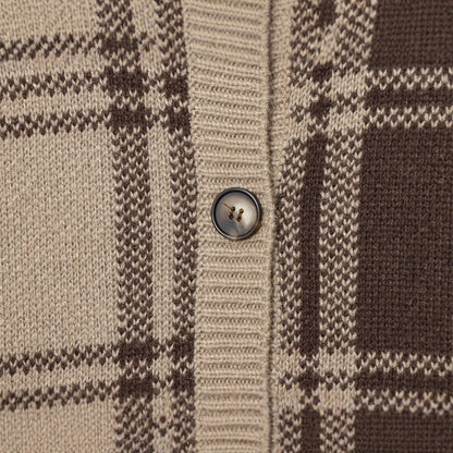 Pull-over en tricot à carreaux tendance pour femmes avec patte de boutons et col rond Chic und Stil
