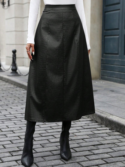 Jupe en cuir longue pour femme avec un élégant motif crocodile Chic und Stil