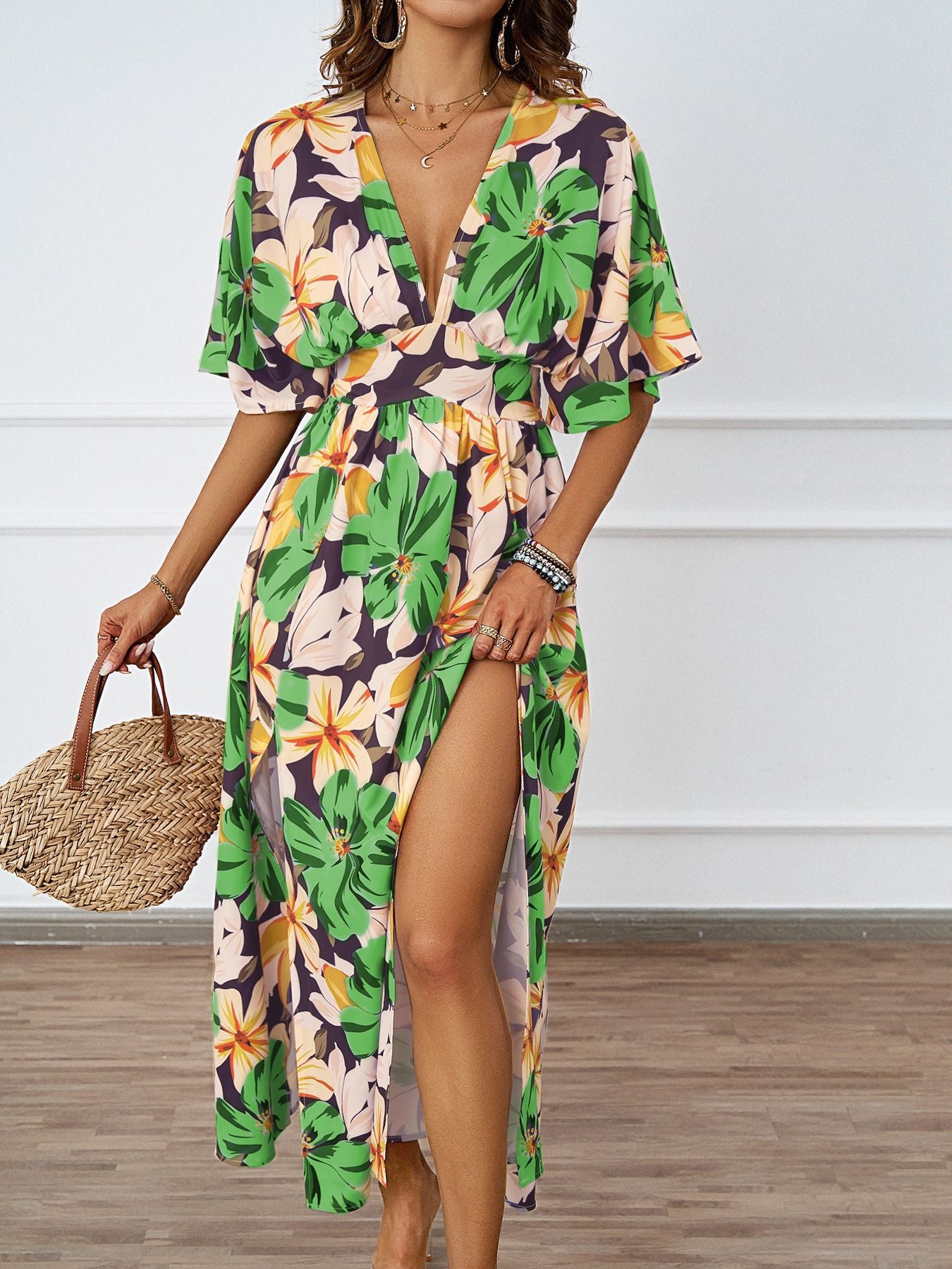Robe maxi florale femme avec décolleté en V profond et fentes latérales Chic und Stil
